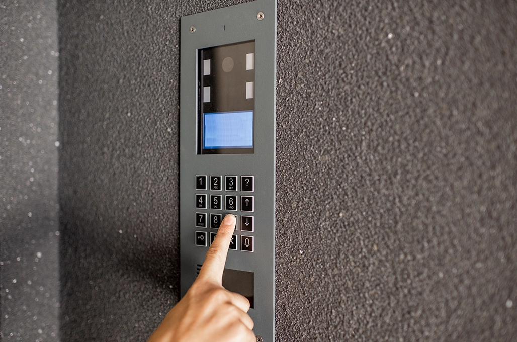 secure-door-entry-image-04